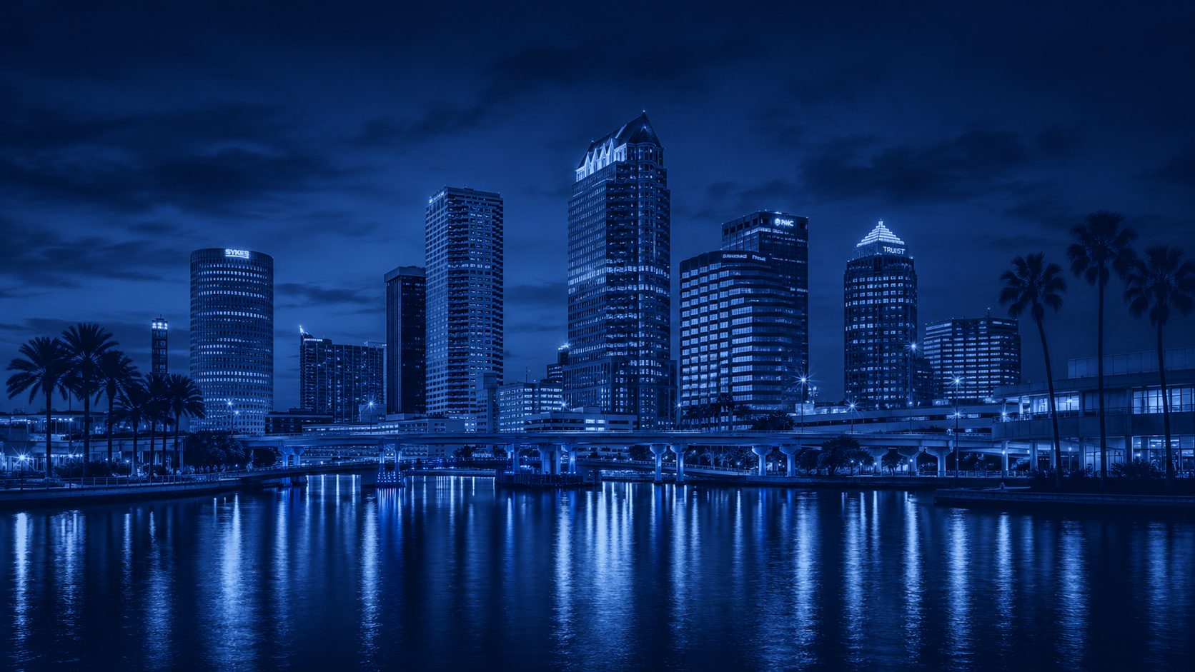 Downtown Tampa, Florida skyline at dusk reflected in the bay, home base for Mako Accounting